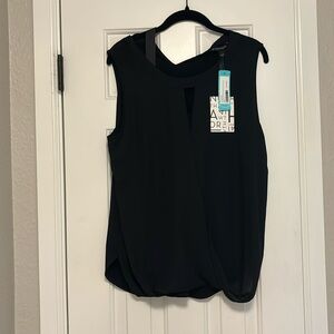 41Hawthorn brand in large. Black in color